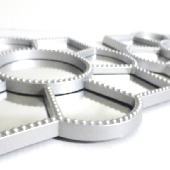 DEC1 - PAIR of MIRRORS Silver Frame MIRROR Flower Shape Living Room Laundry Room - Picture 4 of 9